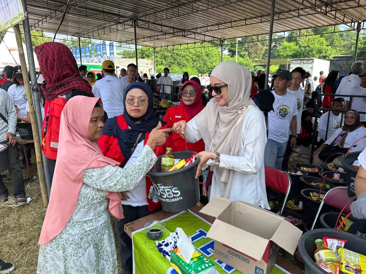 Solo Berbagi Selamanya Salurkan 11 Ribu Paket Sembako Lebaran 
