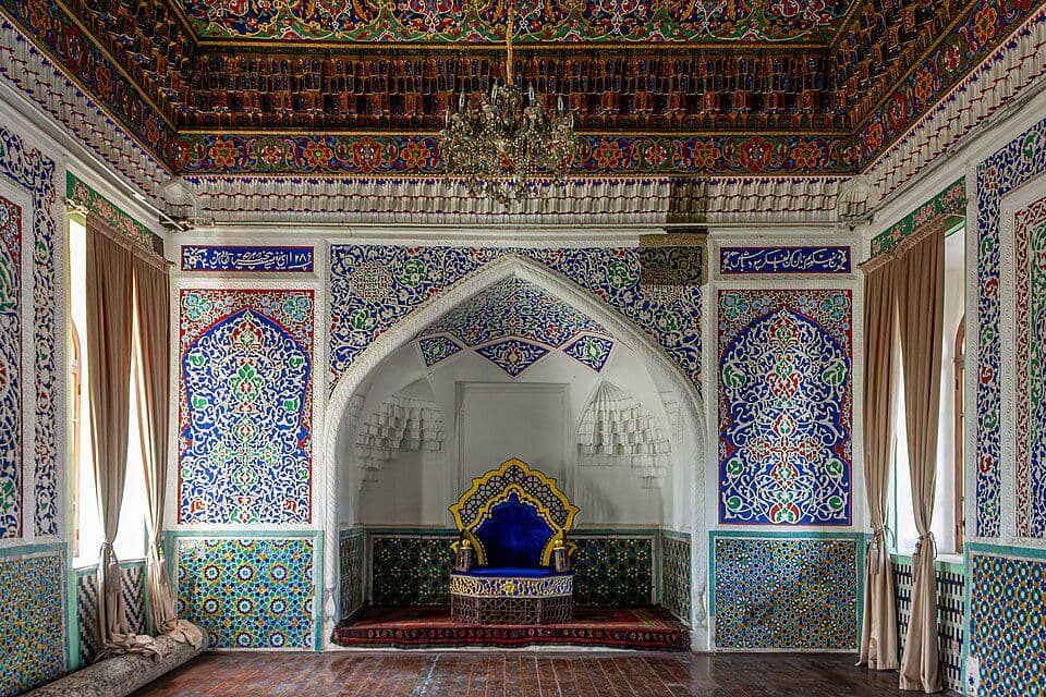 Ruangan dalam Istana Khudayar Khan