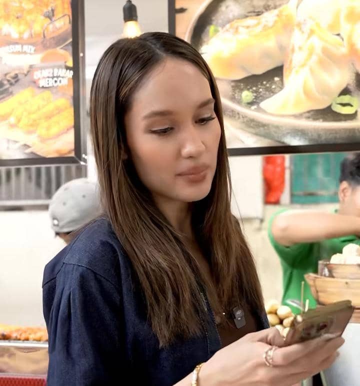 Cinta Laura war takjil di Blok M