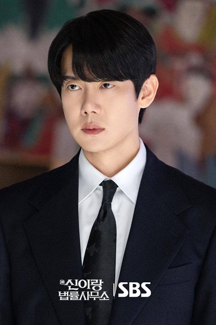 still cuts Phantom Lawyer