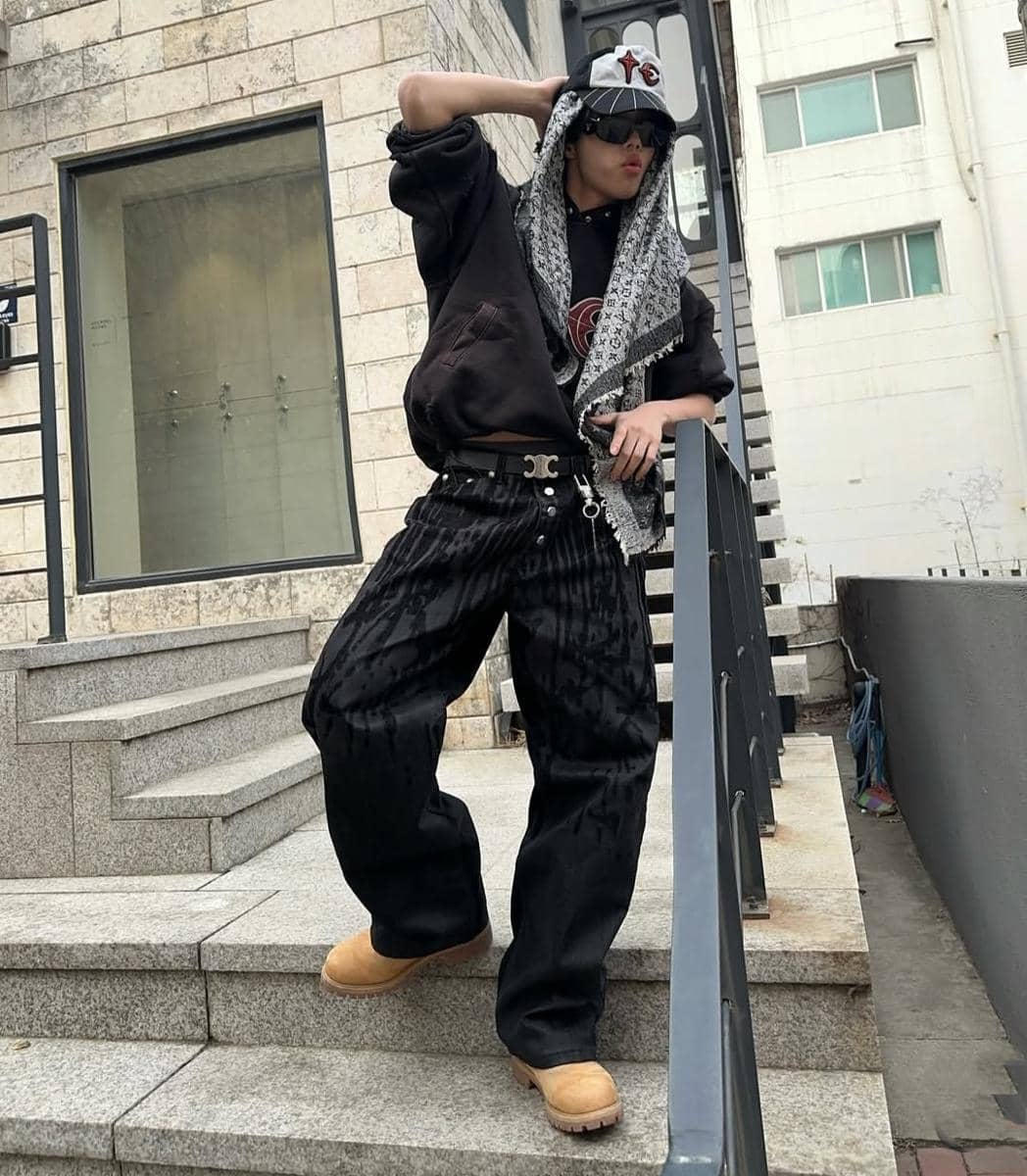 Mix and match street style ala Jungt BUS