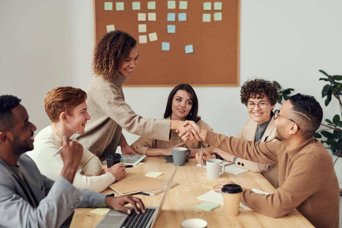 4 Rahasia Bisnis agar Produk Cepat Laris di Pasaran