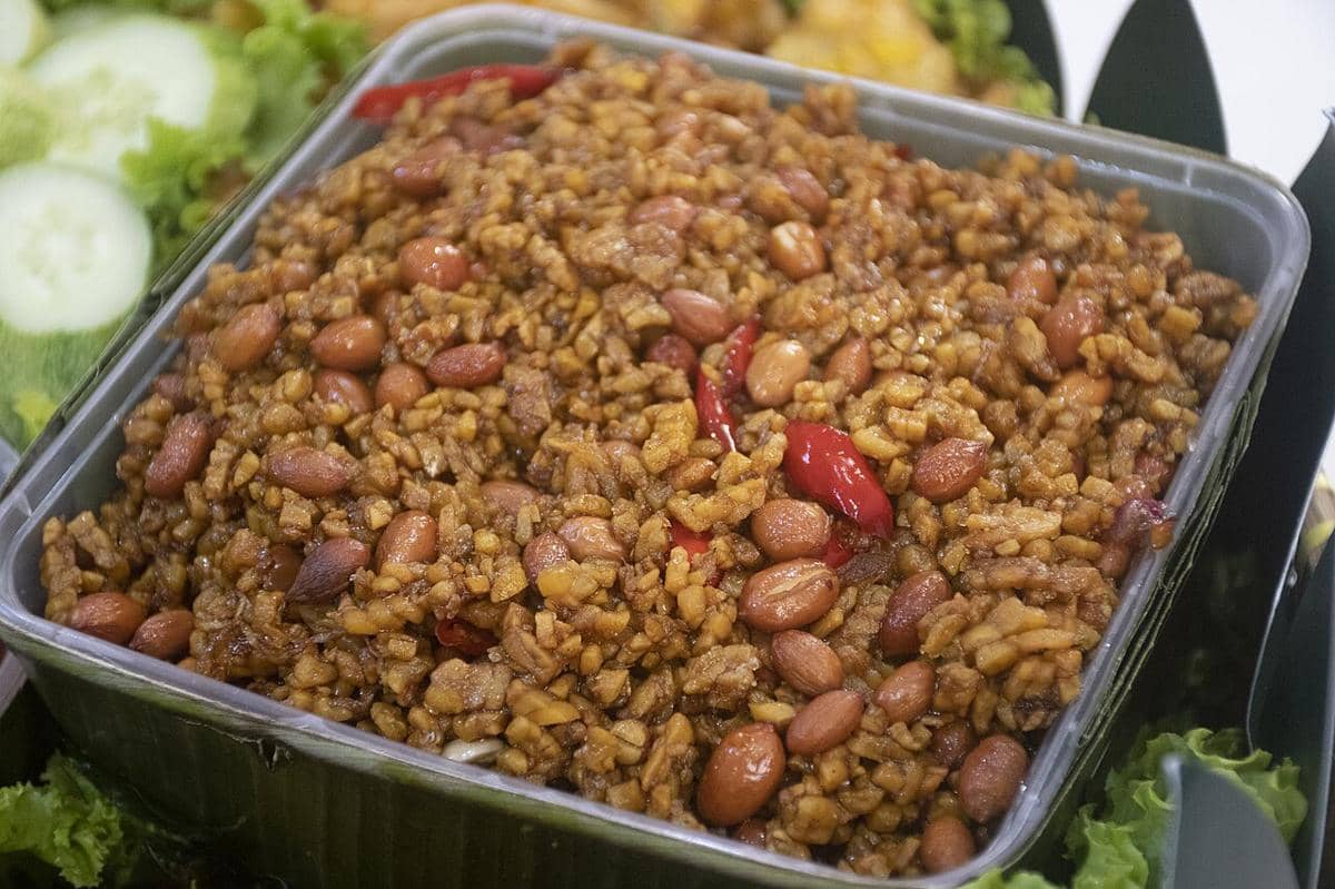 ilustrasi kering tempe kacang