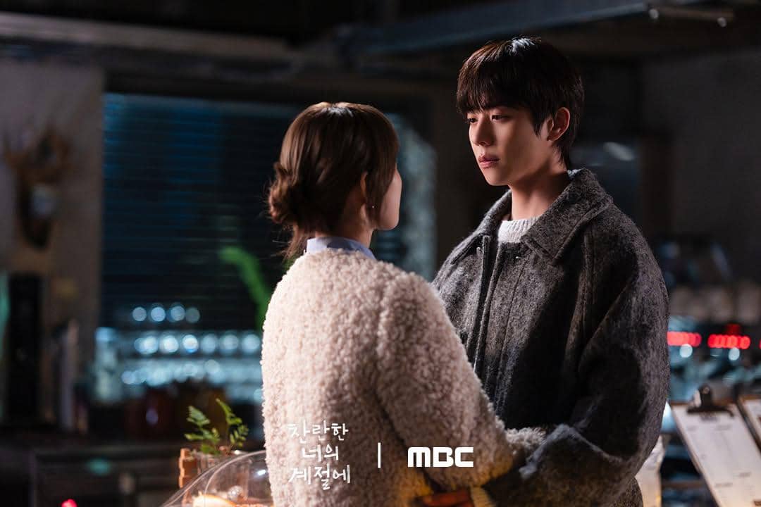 7 Rintangan Hubungan Song Ha Ran dan Seonu Chan In Your Radiant Season