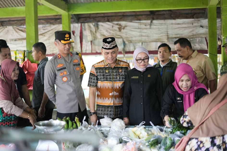 Pemkot Metro Lakukan Sidak Pasar untuk Pastikan Ketersedian Bahan Pokok Menjelang Lebaran Aman