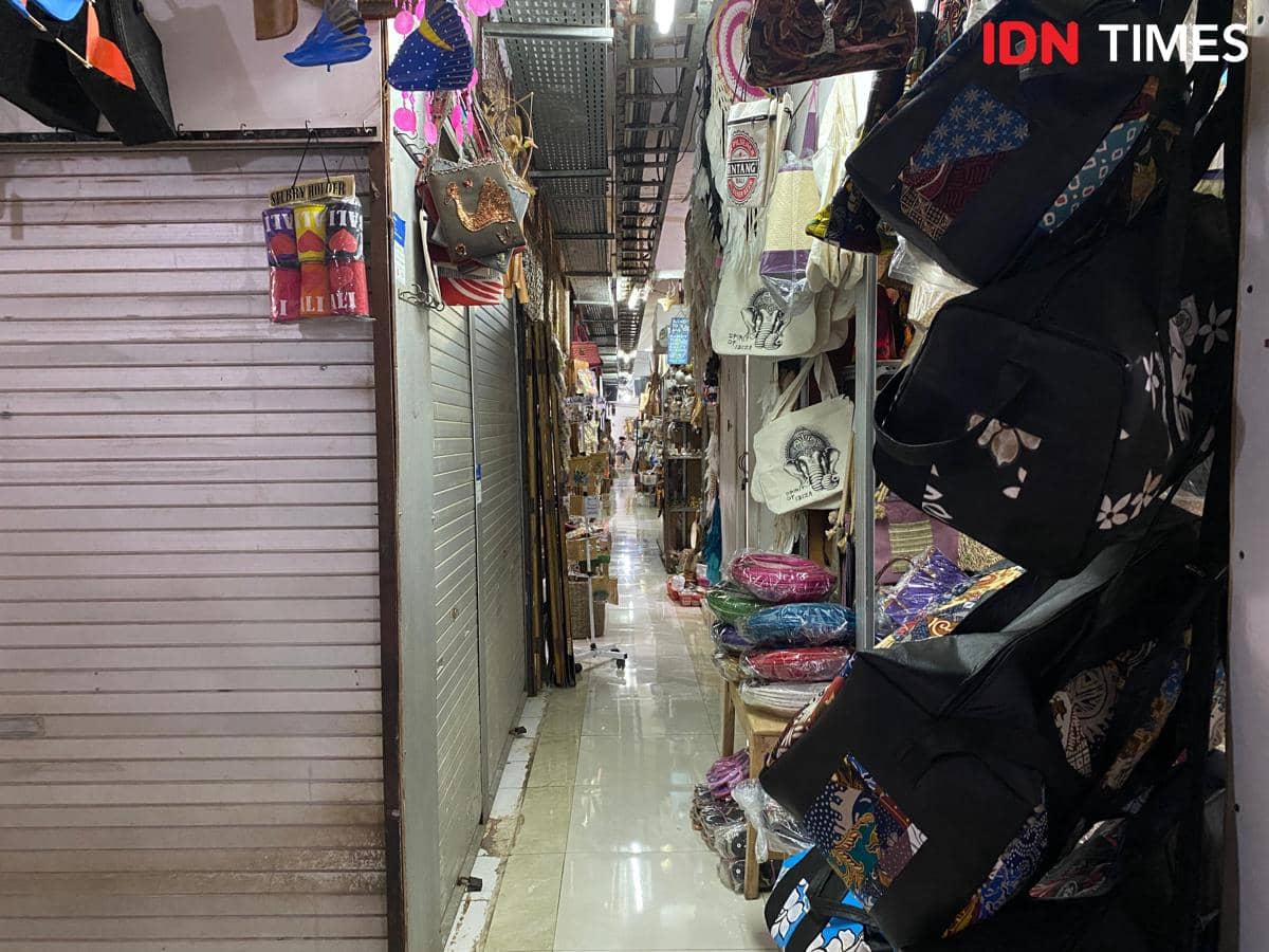 Potret Pasar Kumbasari, Sepi Serupa Saat COVID-19