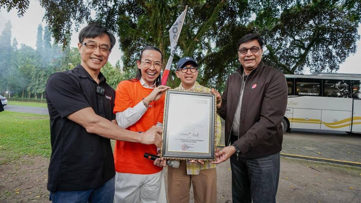 11 Jam Live TikTok Tanpa Putus Pecahkan Rekor MURI