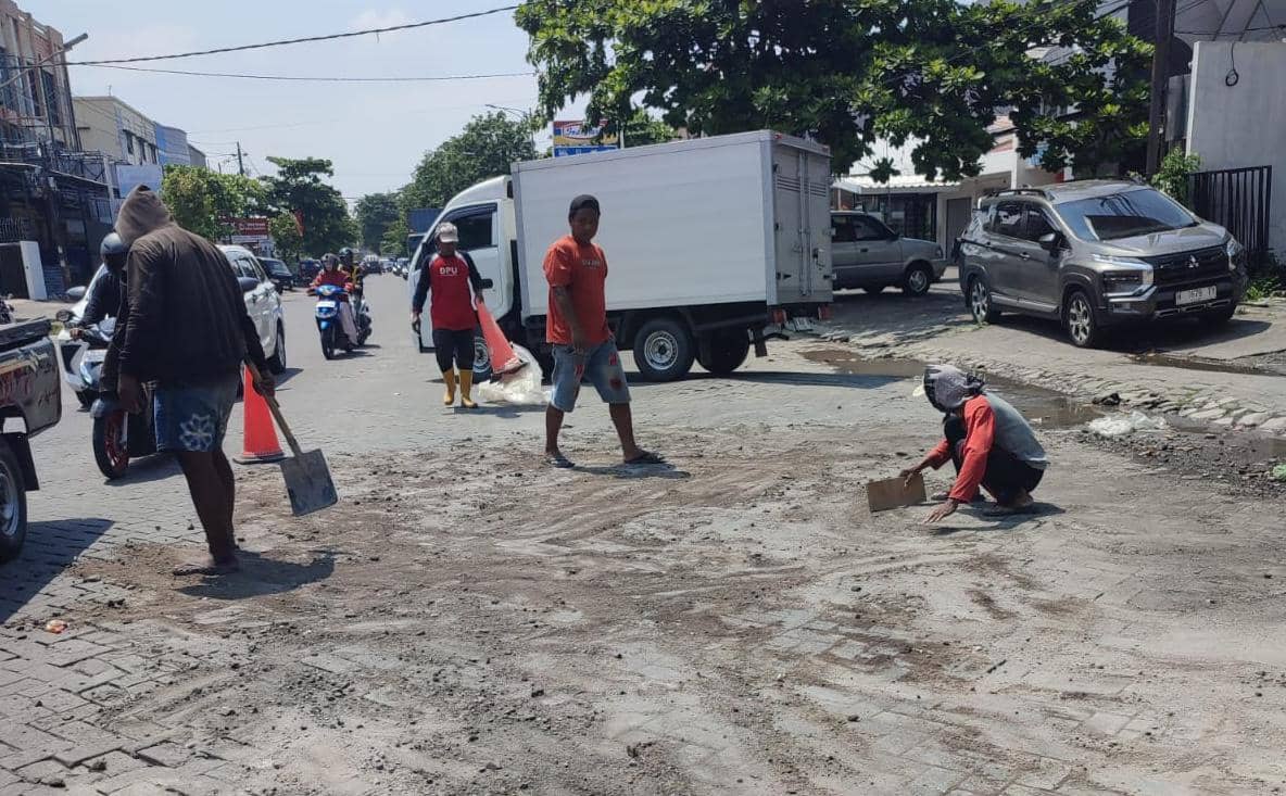 jalan citarum, betonisasi, perbaikan jalan