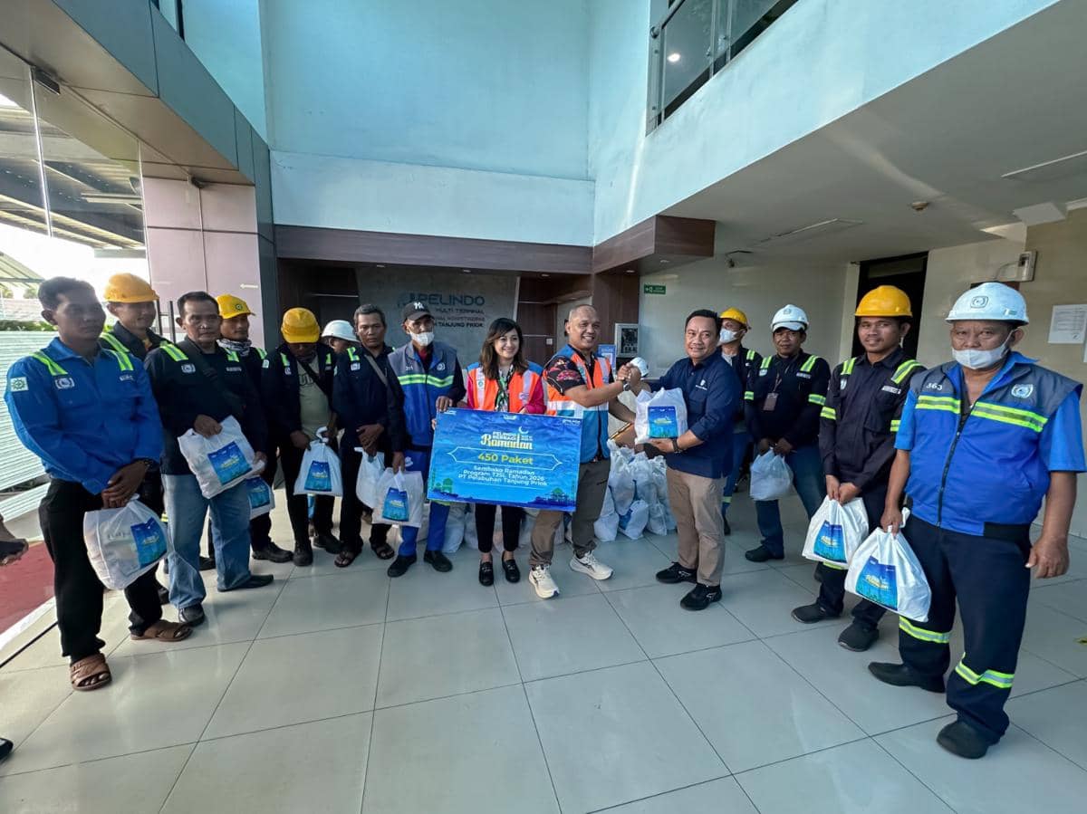 PTP Nonpetikemas Perkuat Kepedulian Sosial Lewat Program Berbagi Ramadan