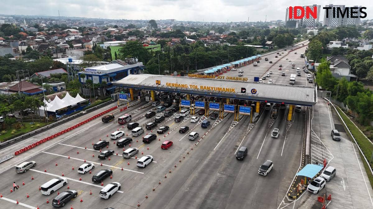 Arus Volume Kendaraan di Tol Banyumanik Mulai Naik 9,04 Persen
