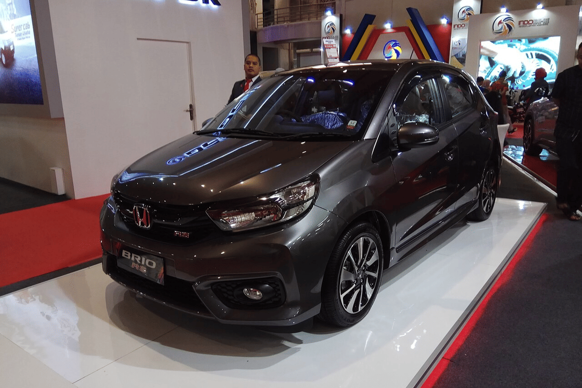 Daftar Pajak Mobil Brio Berdasarkan Tahun Produksinya