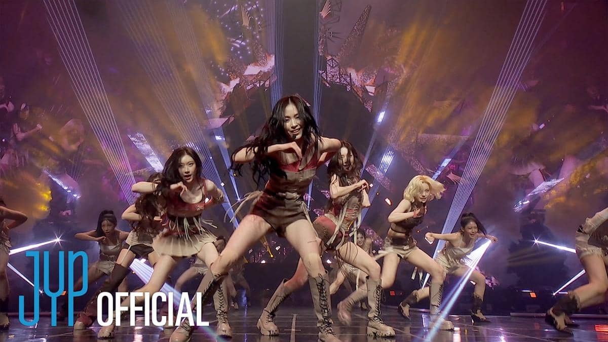 cuplikan full cam lagu "THAT'S A NO NO" dari ITZY di konser TUNNEL VISION in Seoul