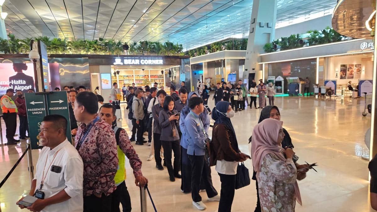 Penukaran kas keliling Bank Indonesia di Bandara Soekarno-Hatta
