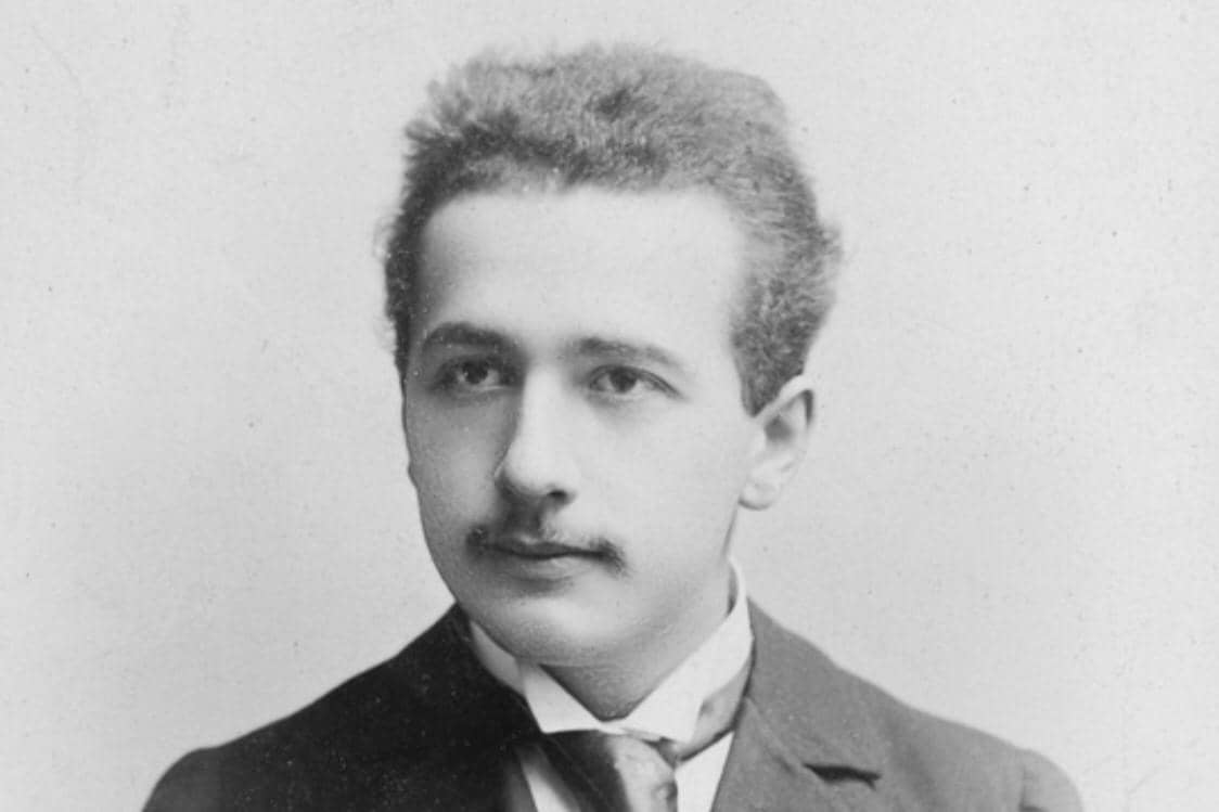 Potret Albert Einstein