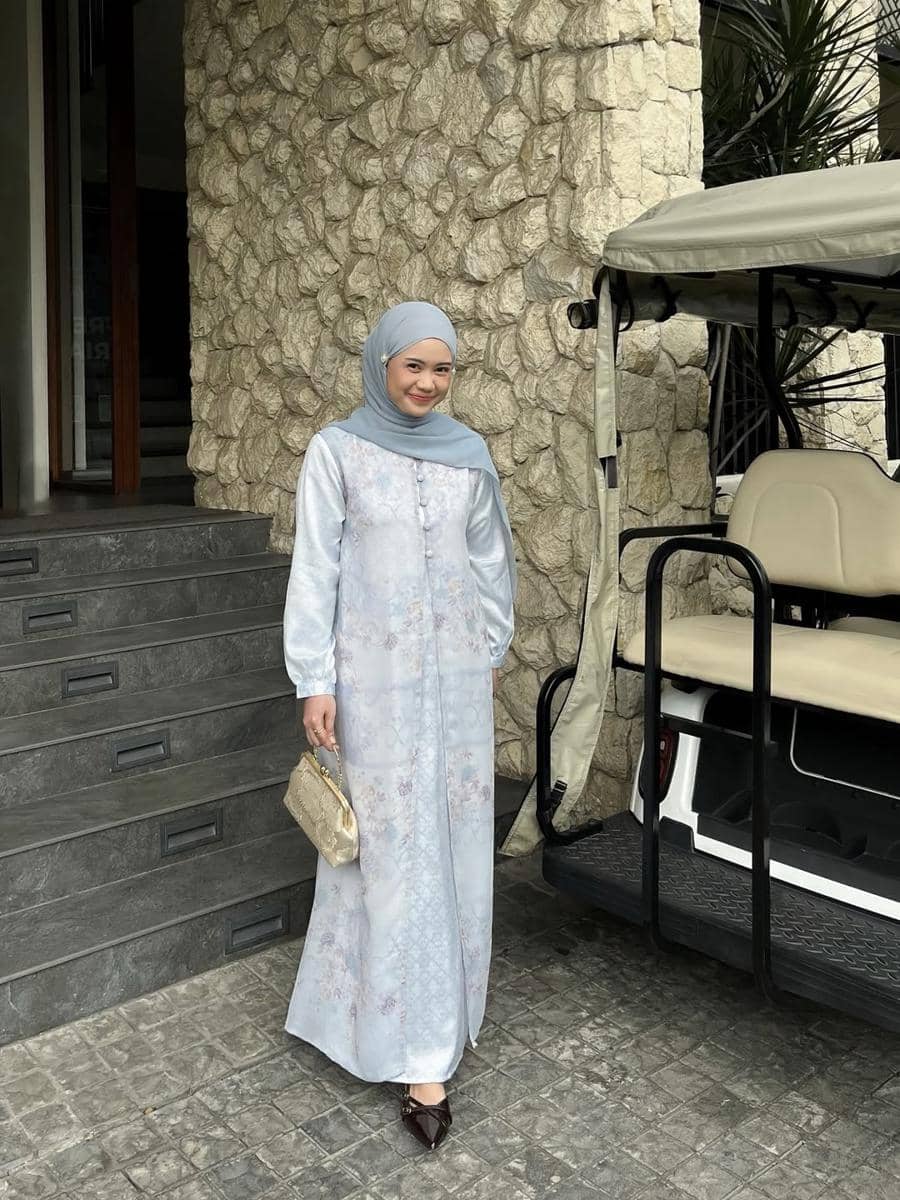 OOTD Lebaran Nuansa Biru