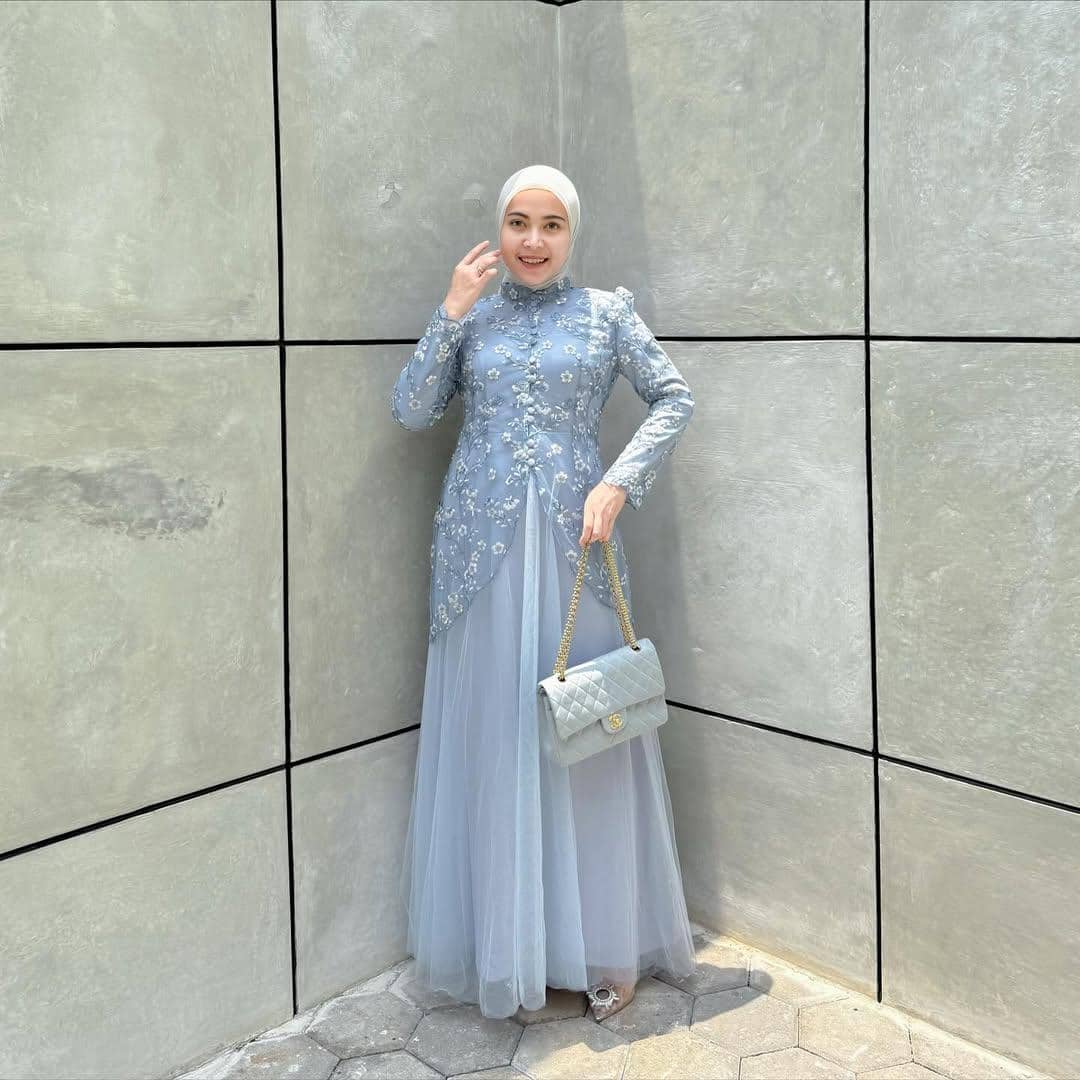 OOTD Lebaran Nuansa Biru
