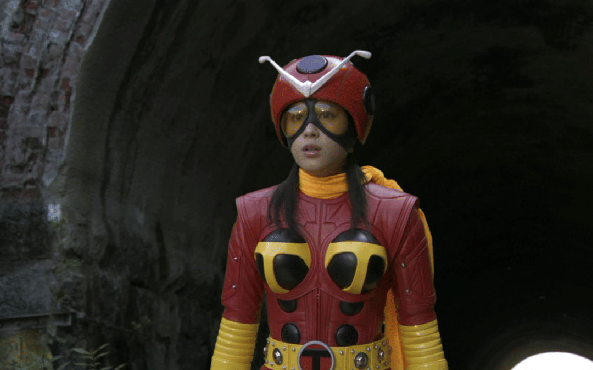 Electro Wave Human Tackle