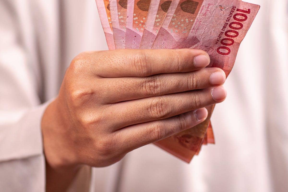 ilustrasi cairkan dana darurat sesuai nominal kebutuhan 