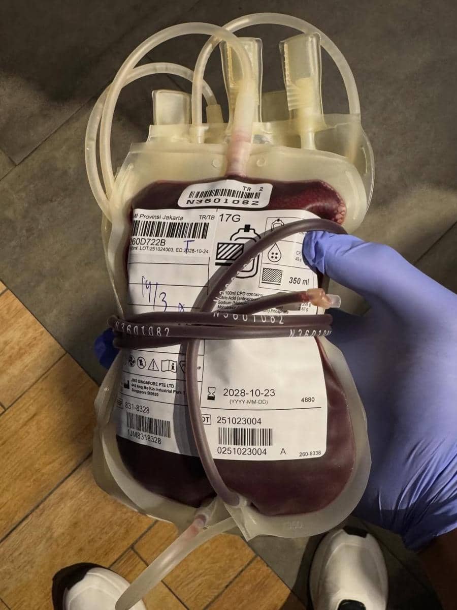 Daffa Wardhana donor darah saat Ramadan 2026.