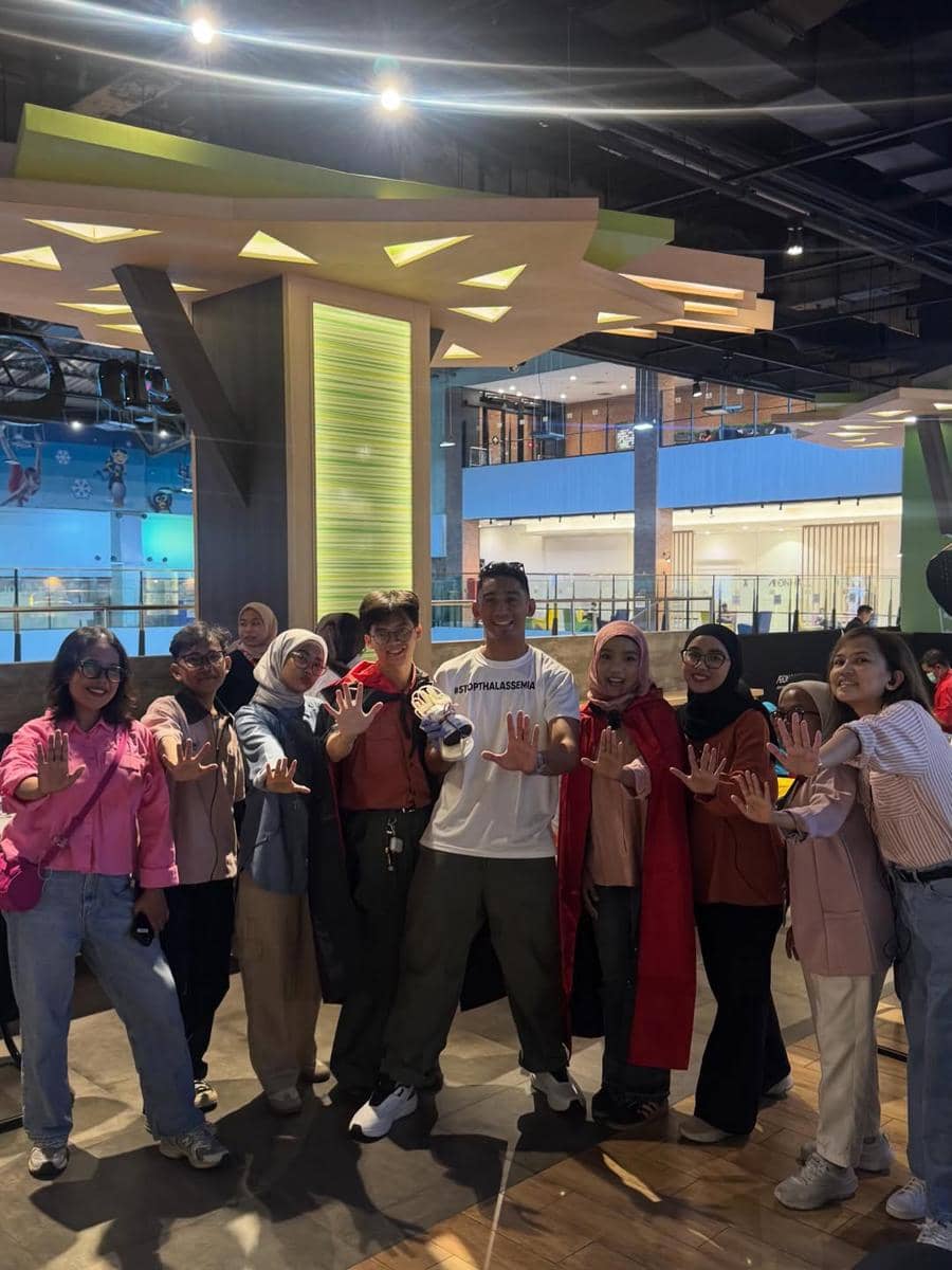 Daffa Wardhana donor darah saat Ramadan 2026.