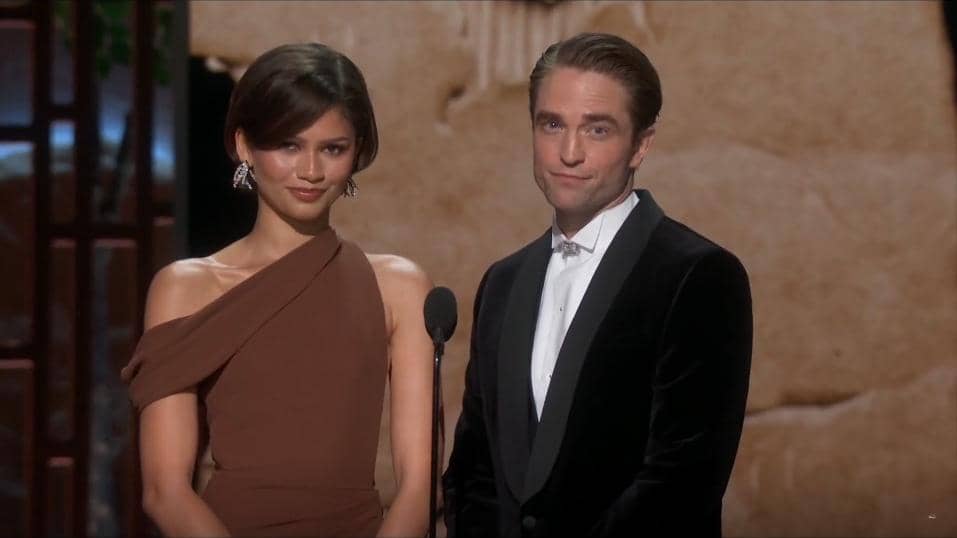 Zendaya muncul bacakan nominasi bersama Robert Pattinson usai kabar pernikahannya