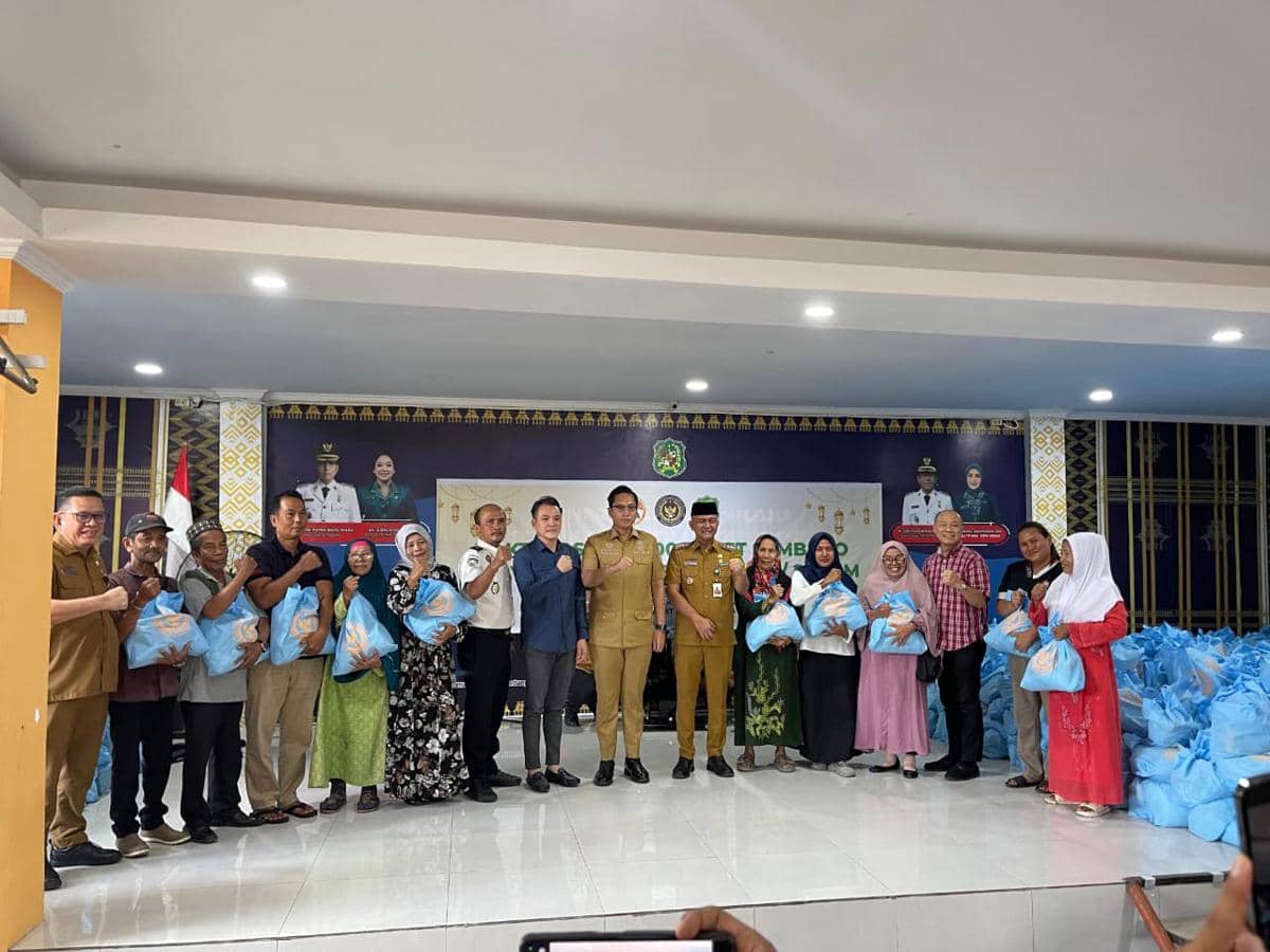 Imigrasi Sumut dan Wali Kota Medan Salurkan 2.000 Paket Sembako Menteri Imipas