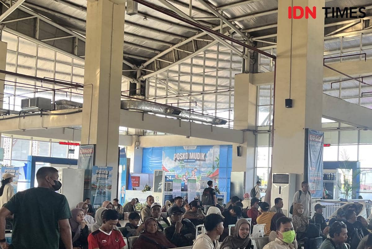 Ruang laktasi di Terminal Pulo Gebang (IDN Times/Anggia Leksa)