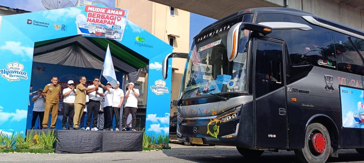 Pegadaian Kanwil 1 Medan Berangkatkan 250 Peserta Mudik Gratis