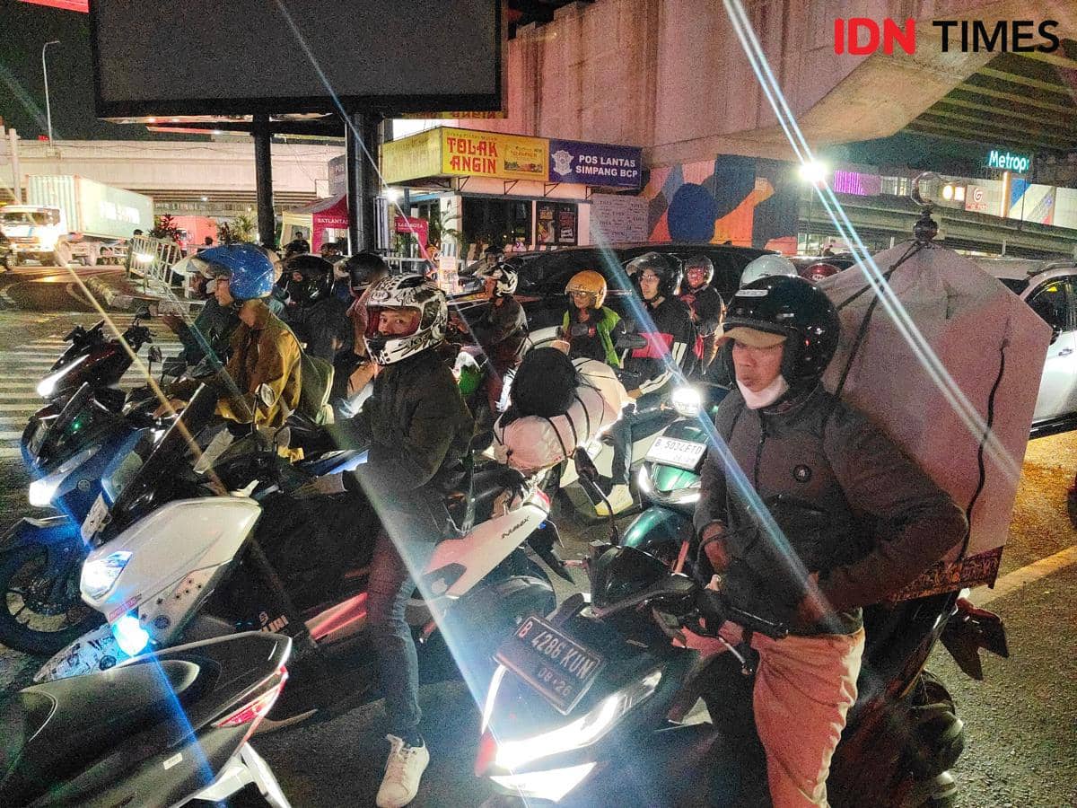 Pemudik Motor Pilih Berangkat Malam untuk Hindari Panas dan Mokel