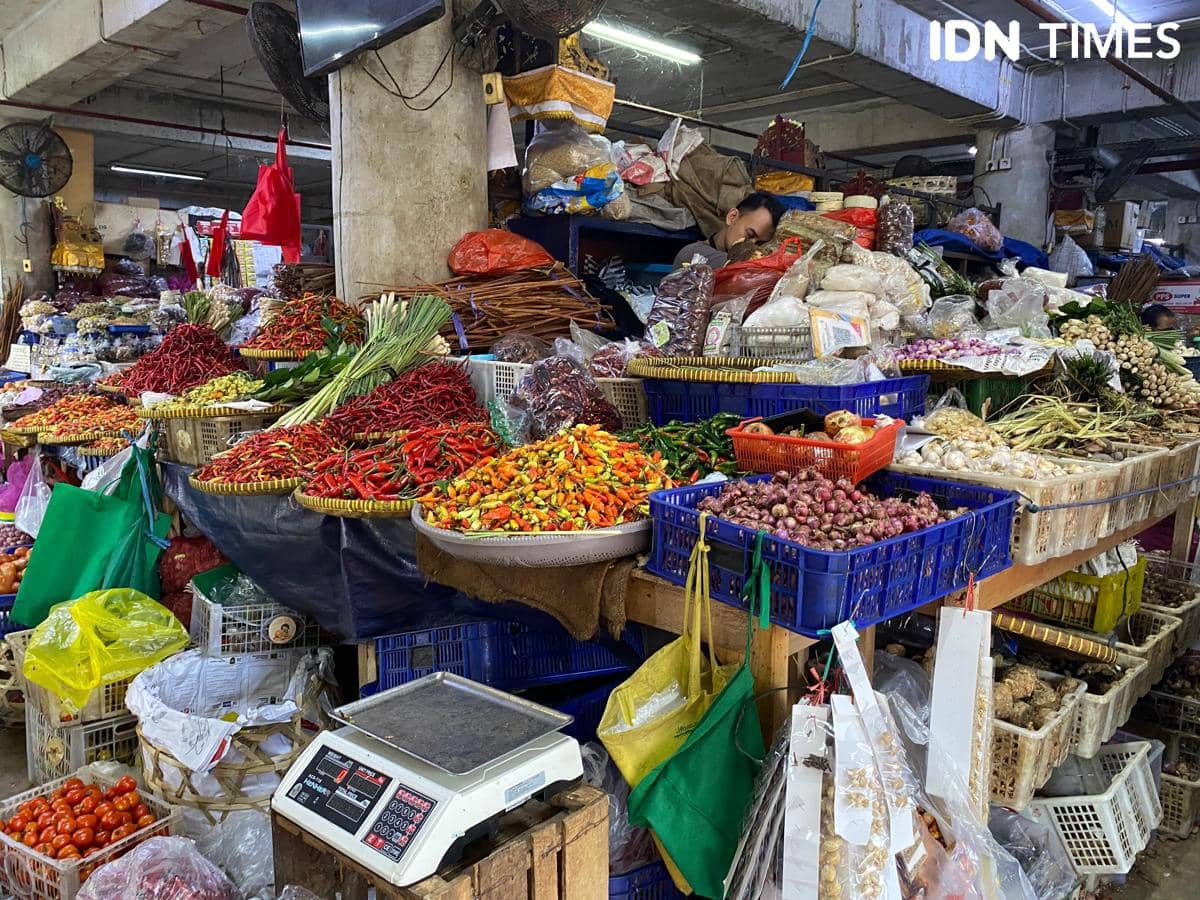 Mendagri Minta Pemda ke Lapangan Cek Harga Imbas Rupiah Melemah
