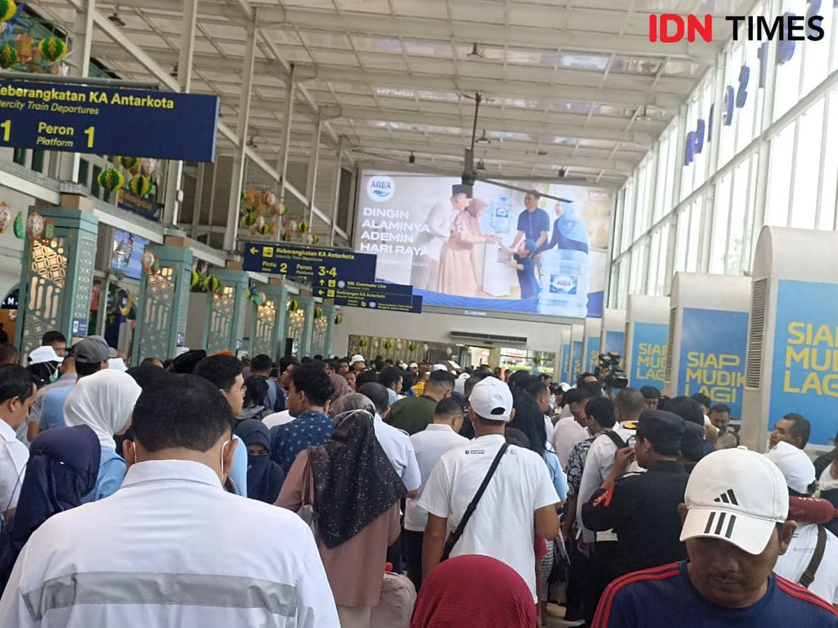 H-5 Lebaran, 40 Ribu Pemudik Berangkat dari Stasiun Senen dan Gambir
