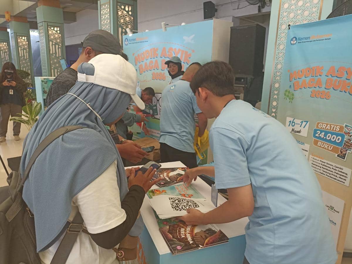 Mendikdasmen: Tugas Siswa Bukan Ngisi LKS tapi Membaca