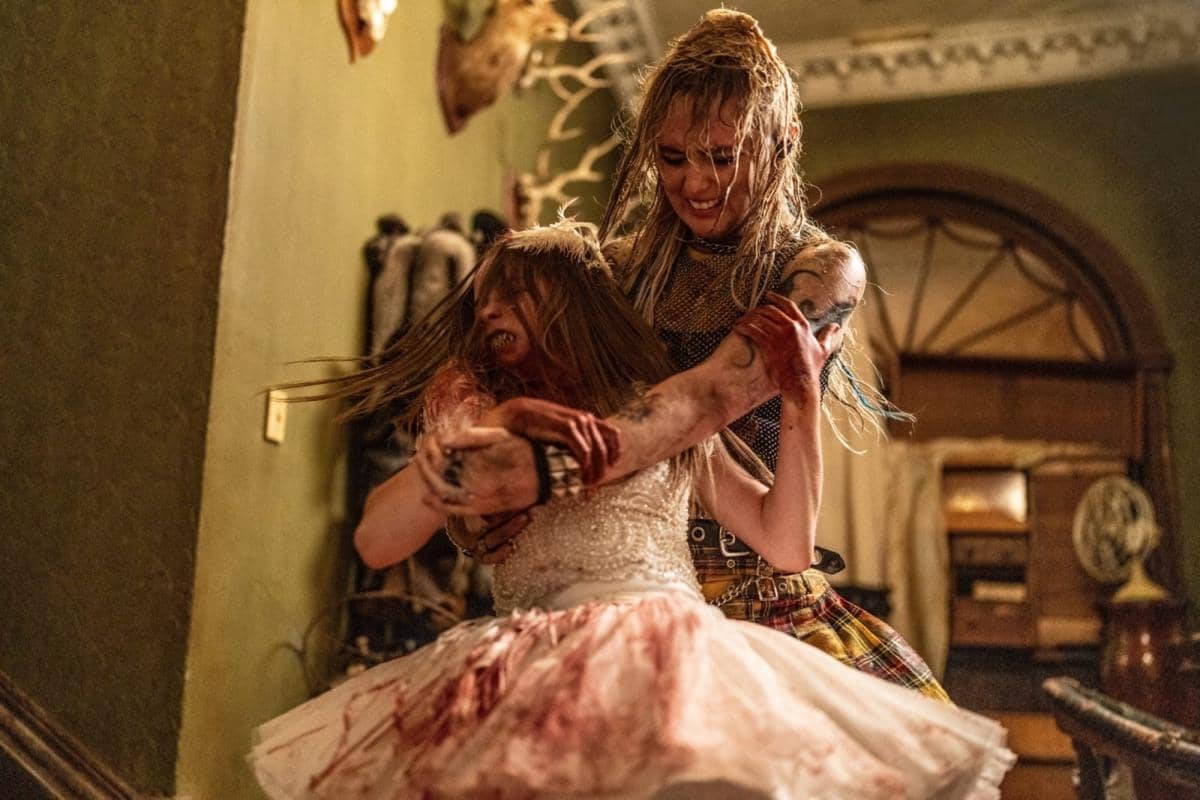 adegan dalam film Abigail