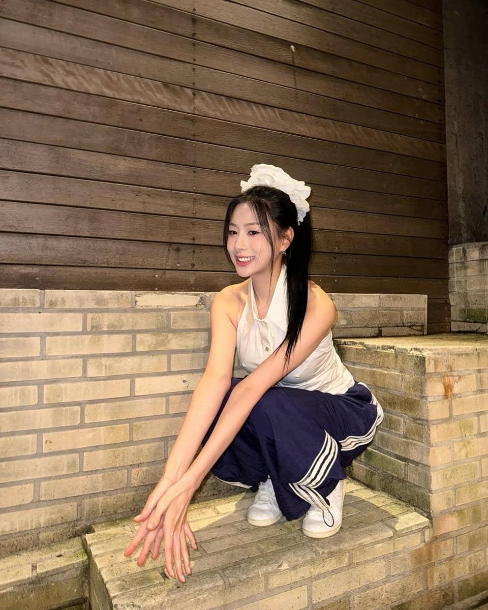 Gaya sporty ala Hayoung Apink 