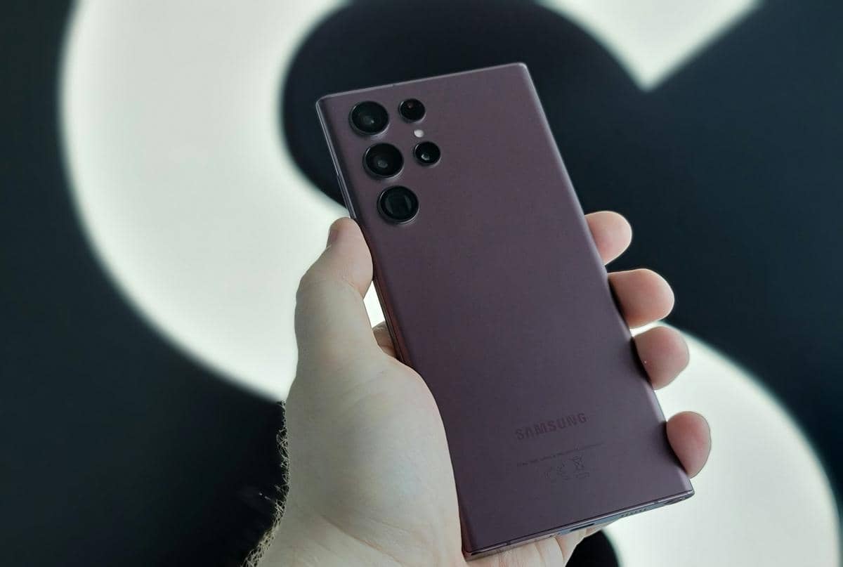 ilustrasi HP Samsung