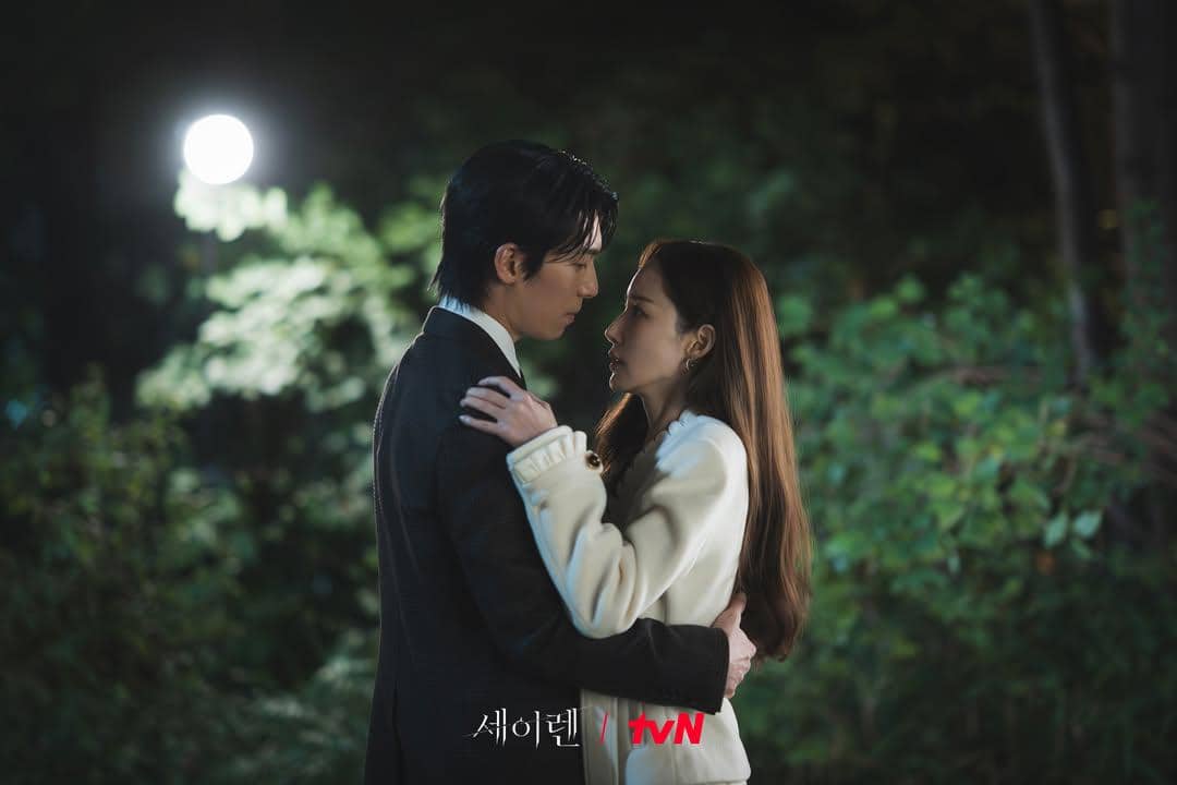 7 Bukti Ketertarikan Cha Woo Seok pada Han Seol Ah di Siren's Kiss