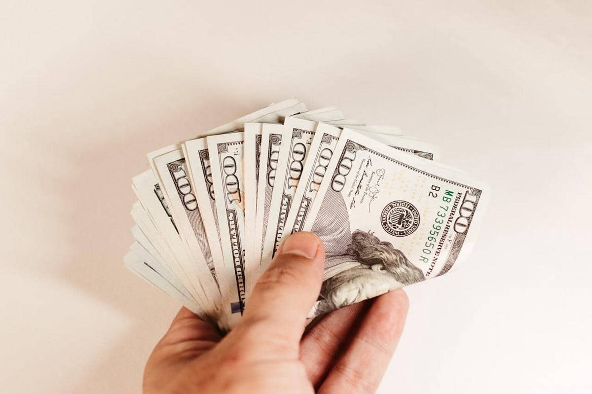 Hukum Meminta THR dalam Islam, Tidak Boleh Memaksa!