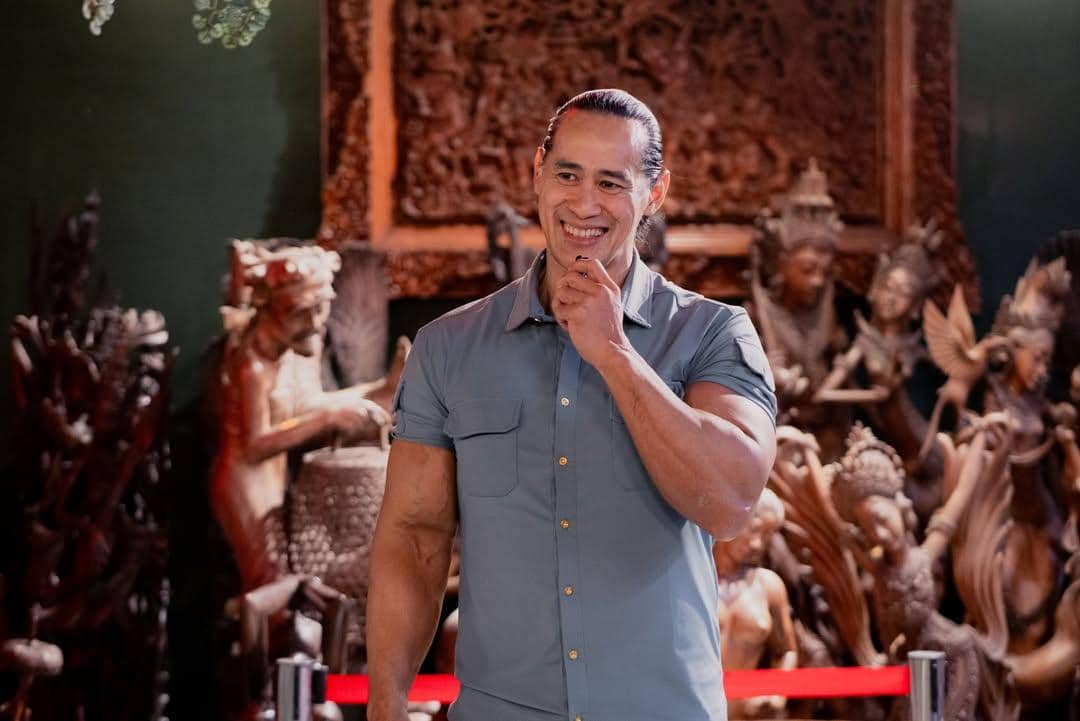 Ade Rai mengadakan acara bukber dengan anak yatim piatu.