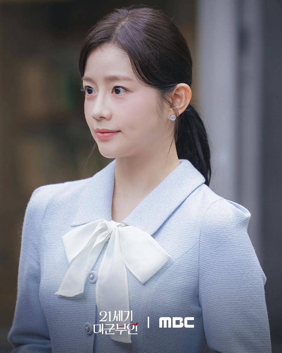 Still cut Perfect Crown