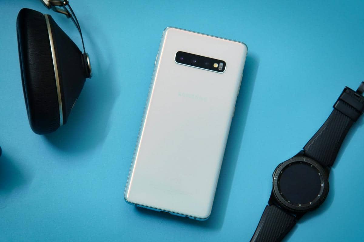 5 Komponen HP Samsung yang Dibuat Perusahaan Lain, Apa Saja?