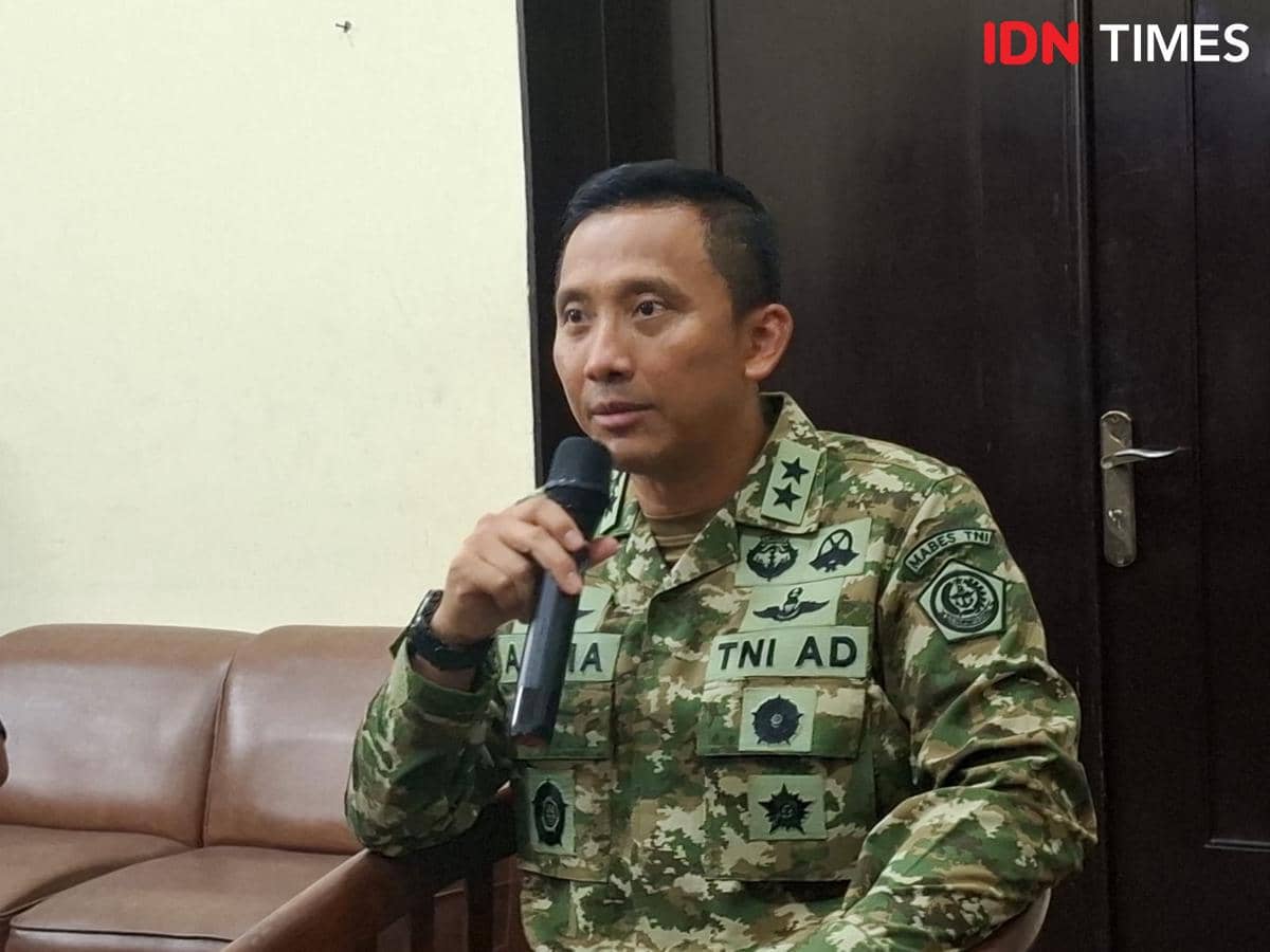 TNI Turut Selidiki Kasus Penyiraman Air Keras Aktivis Andrie Yunus