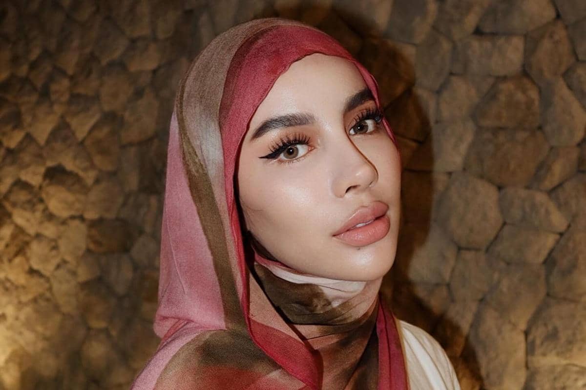 Selebgram Emy Aghnia Minta Maaf Pakai Video Vidi Aldiano untuk Endorse