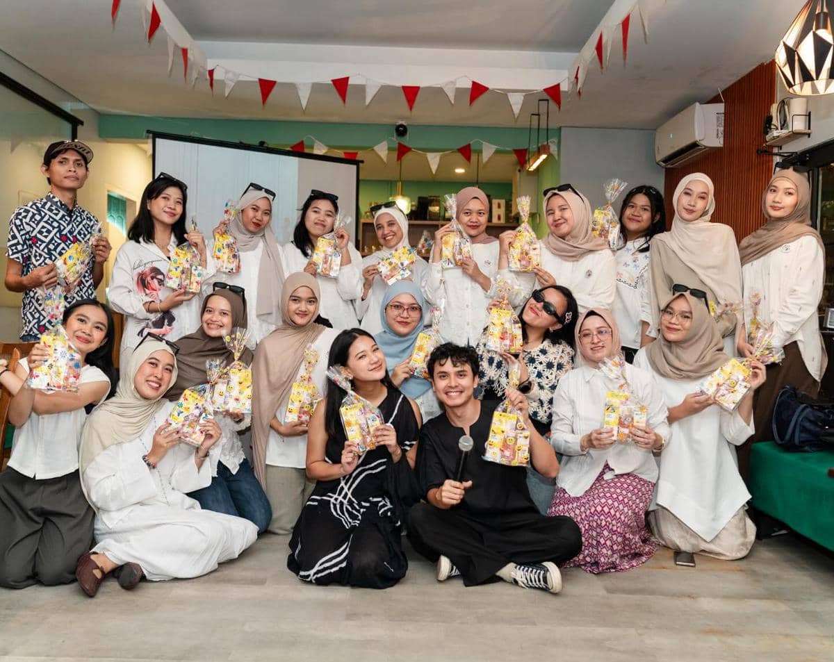 Potret kebersamaan Jourdy Pranata dan fans di acara buka bersama Ramadan 2026