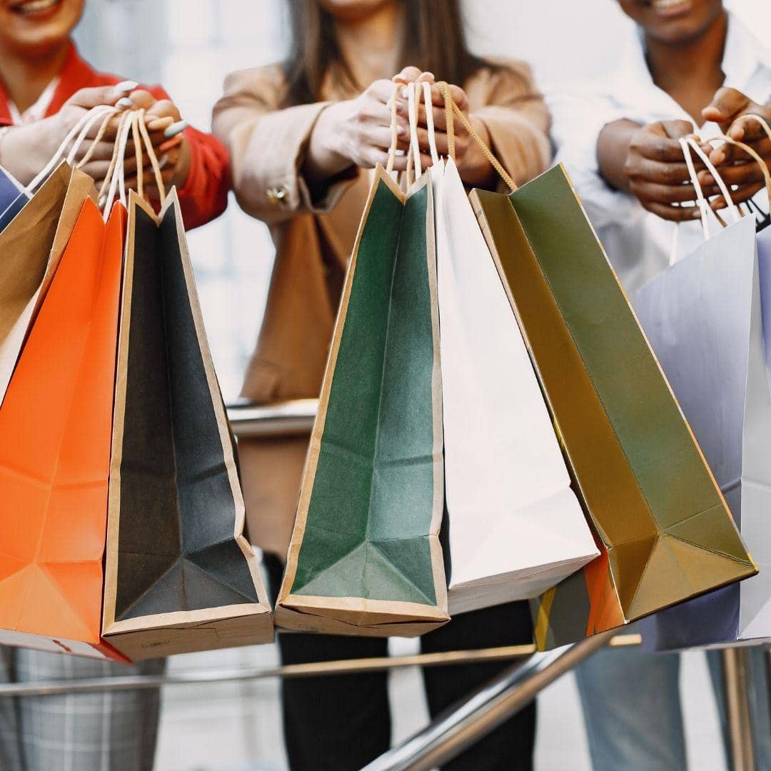 Indeks Keyakinan Konsumen Maret Susut tapi Masih Zona Optimis