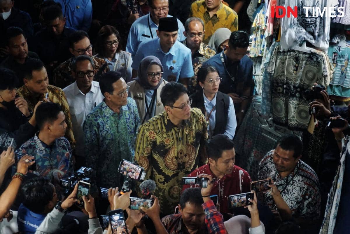 Purbaya Belanja di Beringharjo, Tepis Anggapan Pasar Tradisional Mati Suri