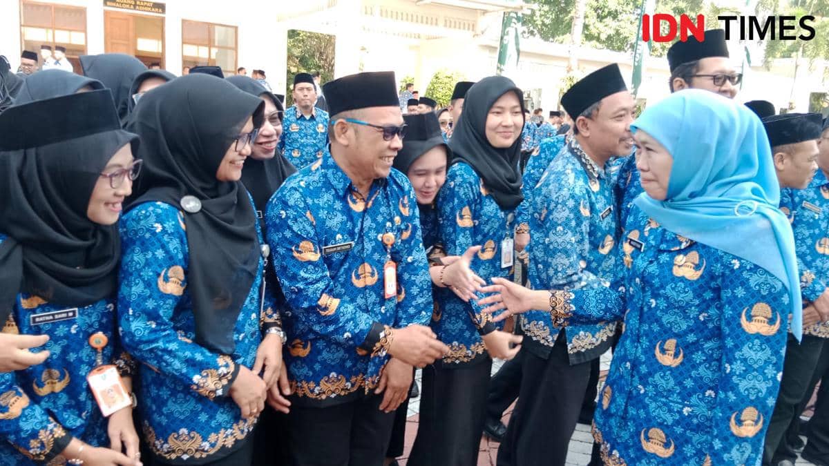 Khofifah: WFA Bukan Libur, Mobil Dinas Dilarang untuk Mudik