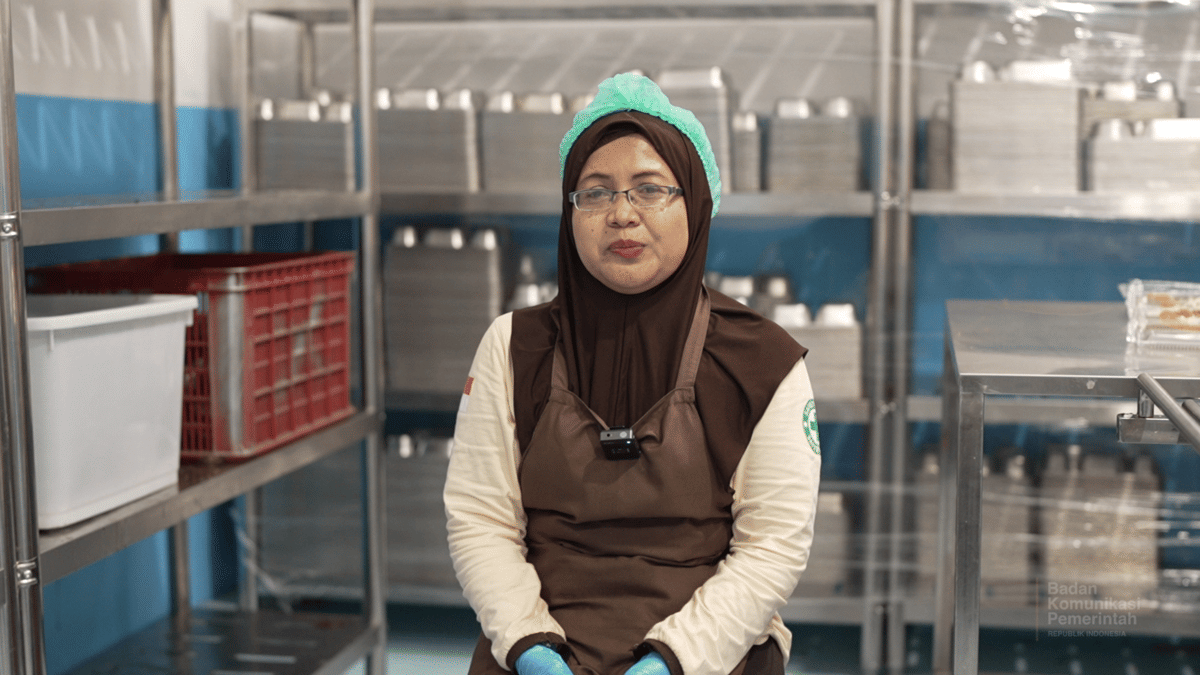 Usai PHK, Eks Buruh Pabrik Tekstil Temukan Harapan di Dapur MBG