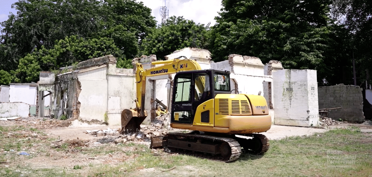 Pembangunan rusun TOD di Stasiun Manggarai sudah dimulai. 