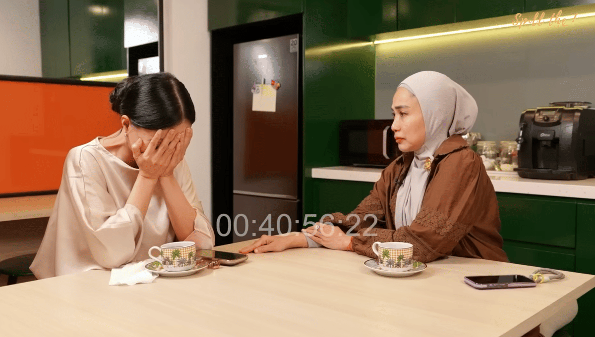 Denada Ungkap Alasan Serahkan Ressa ke Keluarga Om Tantenya