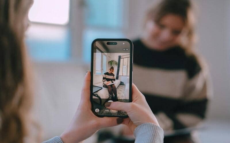 5 Tips Foto Lebaran 2026 Biar Instagramable, Cukup Pakai Kamera HP